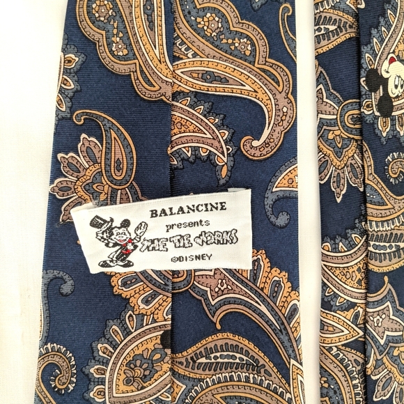 Balancine Mickey Mouse Silk Necktie - Picture 15 of 15